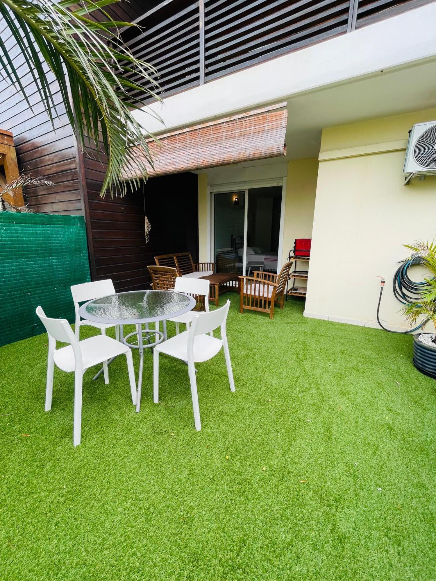 Prana Lodge Saint Gilles Les Bains 800 M De La Plage 外观 照片